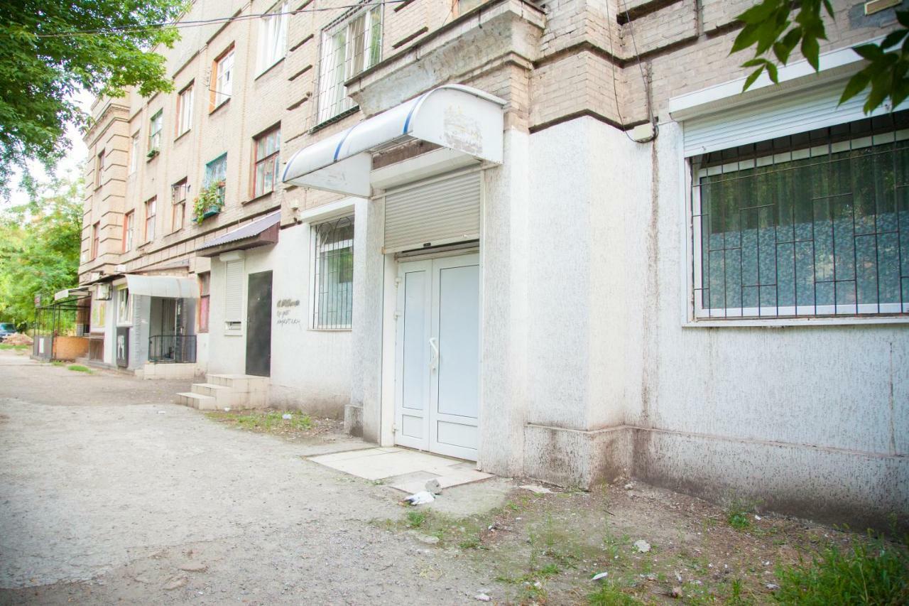 Semi-Luxury Apartment On Zhukovskogo Street 57 Zaporizhia Екстериор снимка